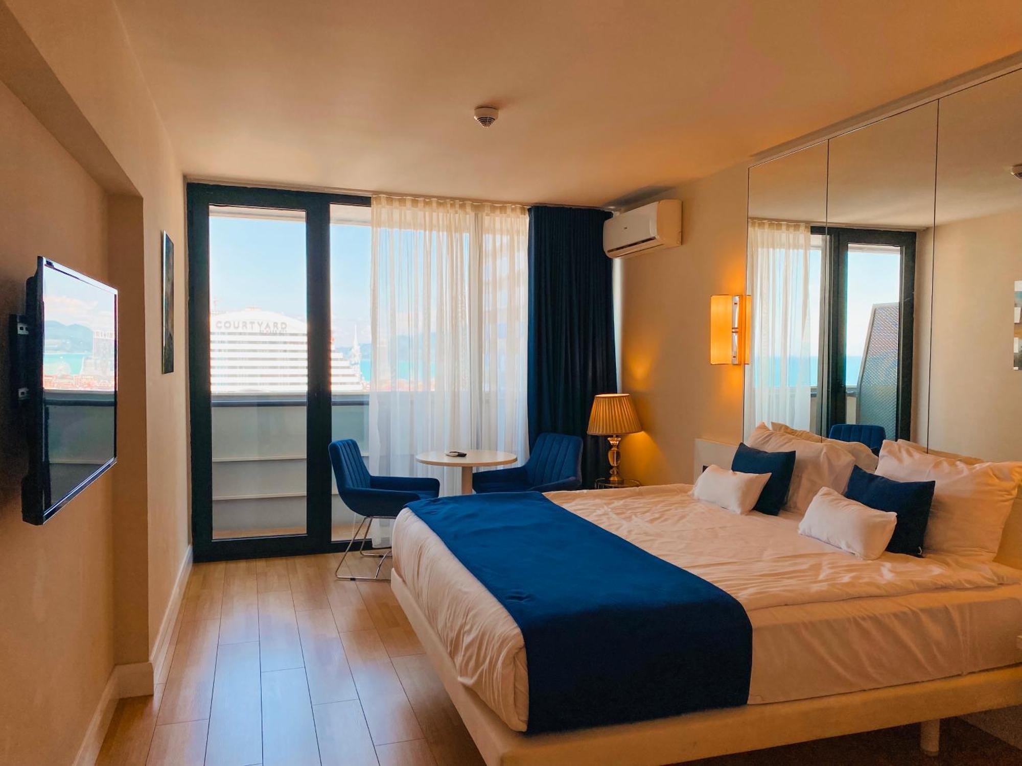 Batumi High View Hotel Exterior photo
