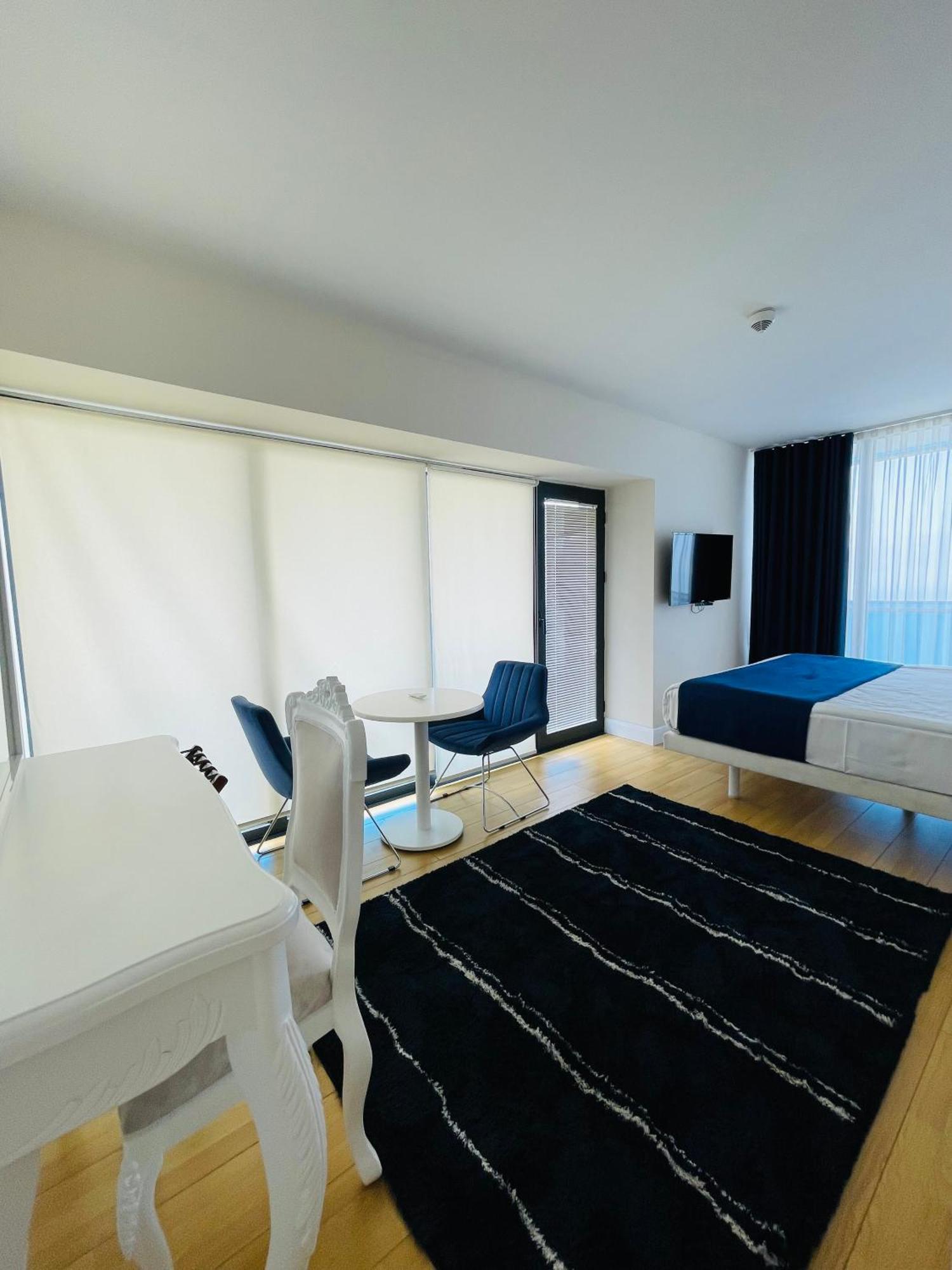 Batumi High View Hotel Exterior photo